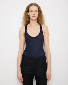 Discover the Sonia Rykiel Body – a size 38, form-fitting piece crafted from a viscose, cotton, linen, and elastane blend. In very good condition, modeled by someone 5'11" tall.