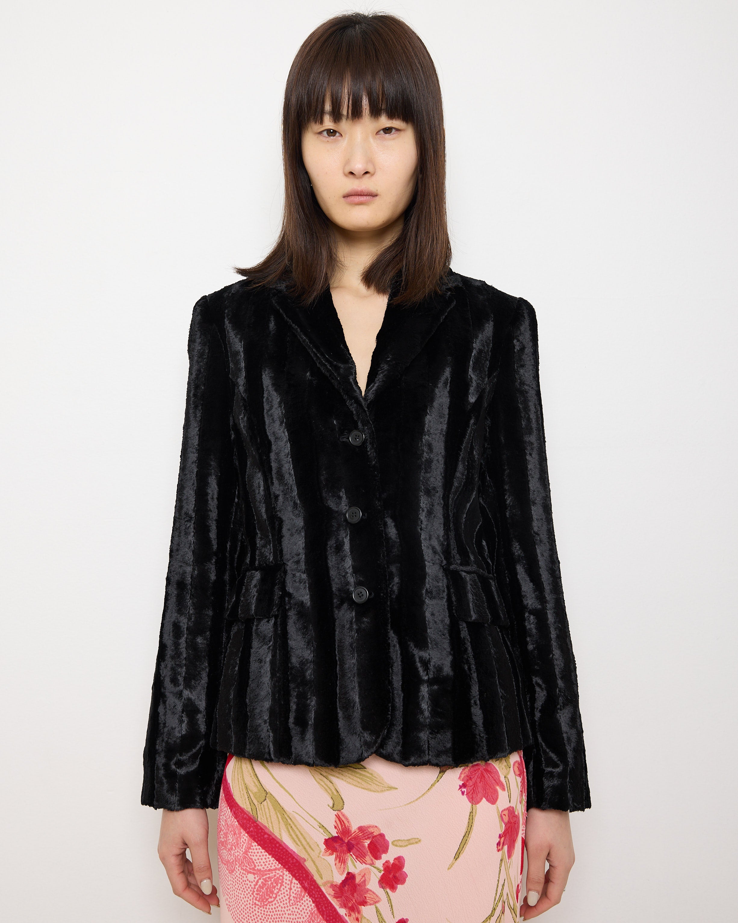 The Limited Faux Fur Jacket, 24-inch length, 15-inch shoulders, 24-inch sleeves. Model is 5'9", in very good condition