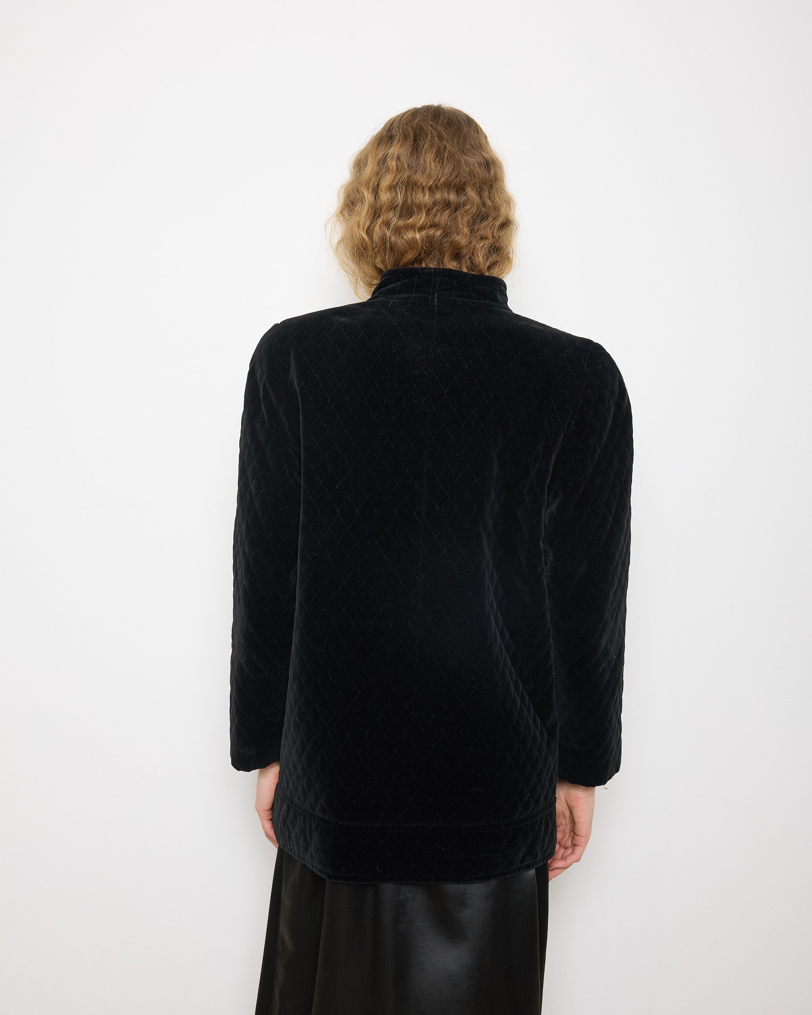 Black Quilted Velvet Blazer, size 12, 100% cotton, 28.5-inch length, 18-inch shoulders, 22-inch sleeves. Model is 5'11"