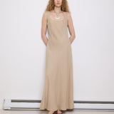 Spiagel Linen Dress, 60-inch length, size 12, suggested M–L. 100% linen. Model is 5'11", very good condition