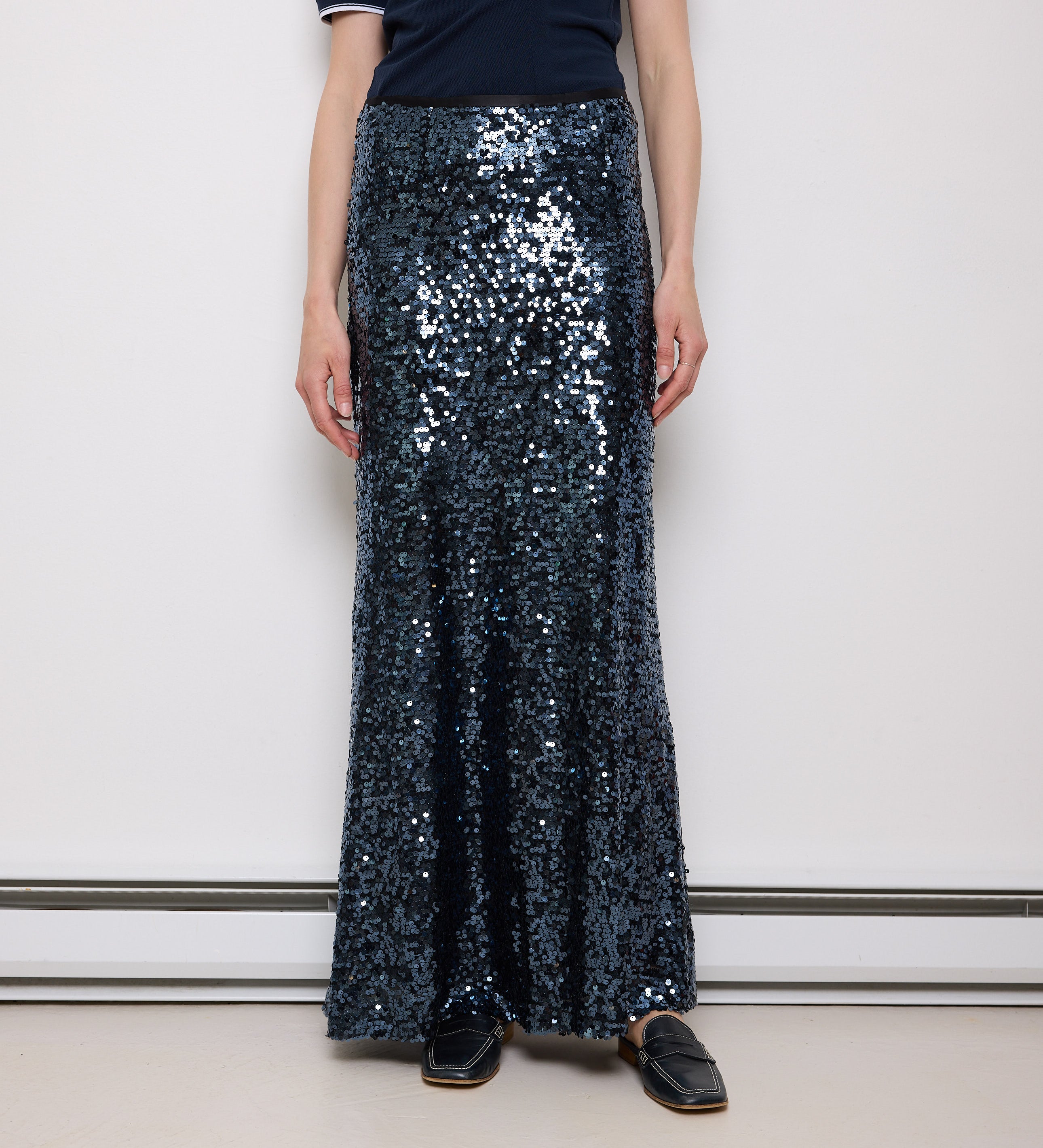 Sequined maxi skirt, size 8, 43-inch length, 15.5-inch waist. Model is 5'11", in perfect condition